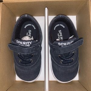 Toddler Sperry’s